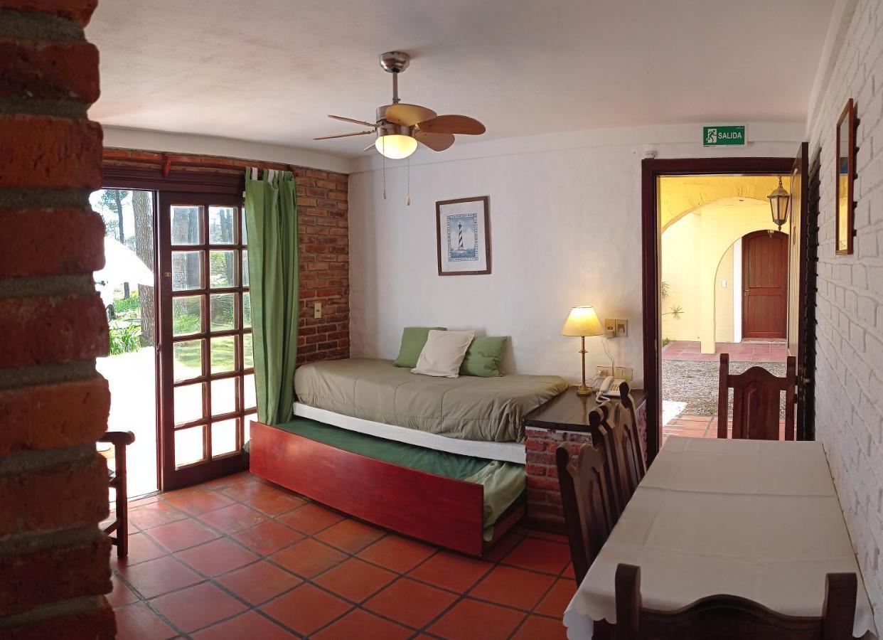 Aparthotel Pino Dorado Manantiales Esterno foto