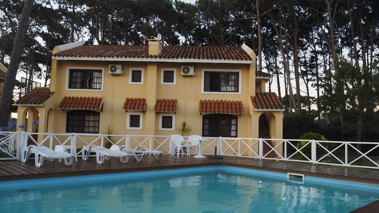 Aparthotel Pino Dorado Manantiales Esterno foto